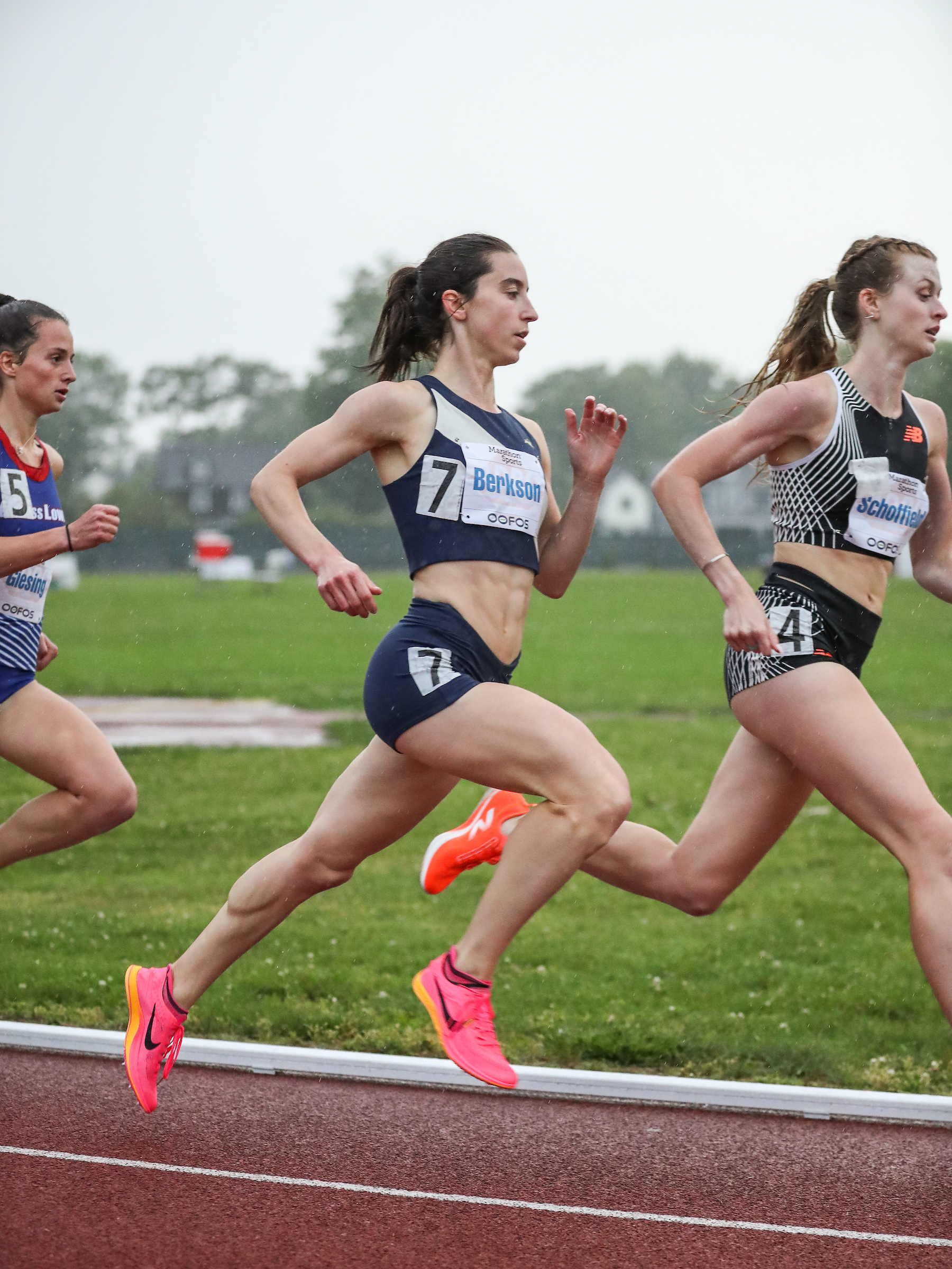 En route to my current 800m best of 2:03.02 in June 2023 at Adrian Martinez (credit:
                            <a href='https://www.kevmofoto.com/index'>Kevin Morris</a>)